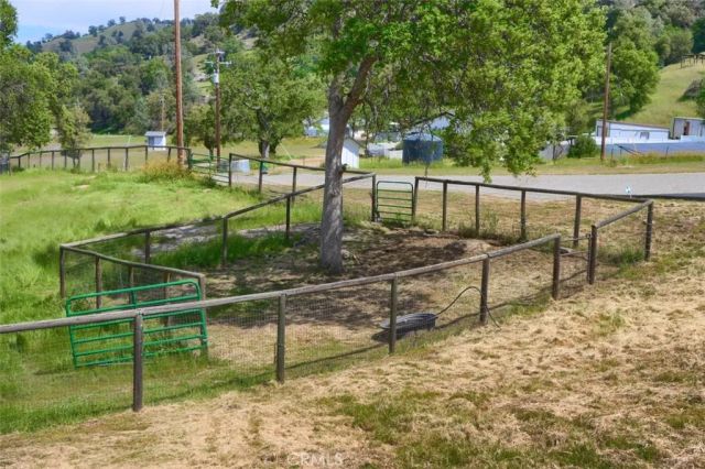 32028 Cattle Way, Coarsegold, CA 93614