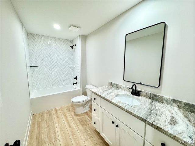 1510 Stillwater, Tuscaloosa, AL 35406