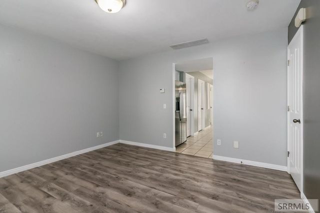 573 Raven Way Apt B, Chubbuck, ID 83202