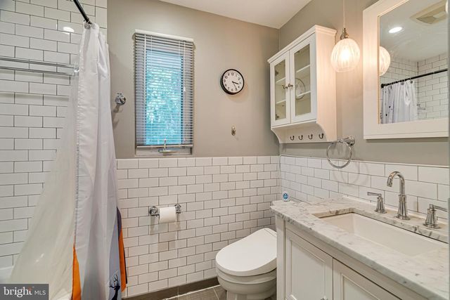 7606 JERVIS ST, Springfield, VA 22151