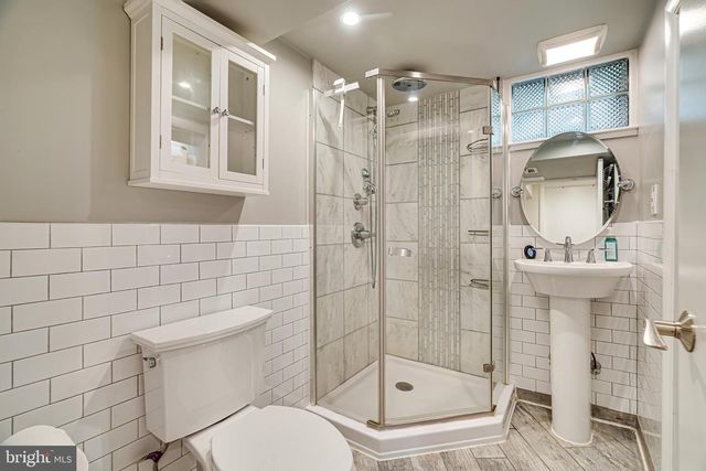 7606 JERVIS ST, Springfield, VA 22151