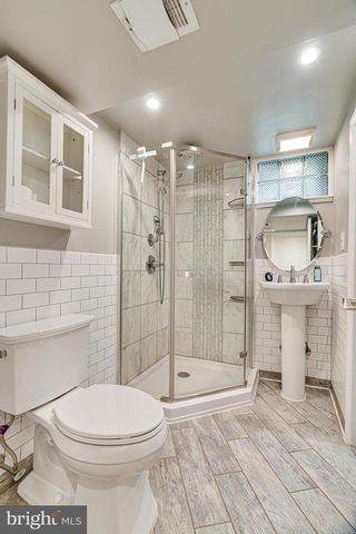 7606 JERVIS ST, Springfield, VA 22151