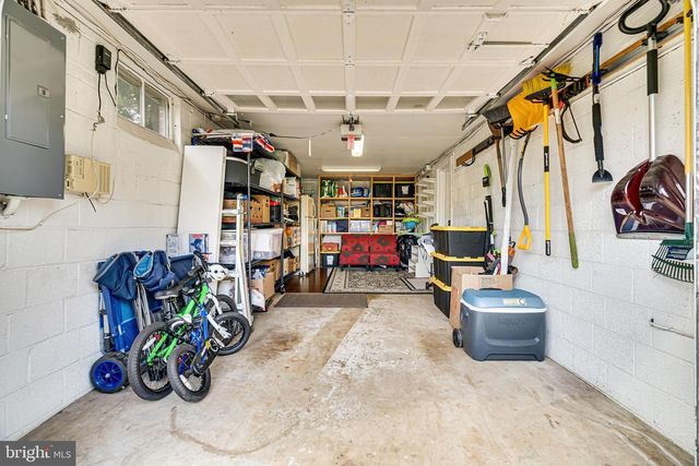 7606 JERVIS ST, Springfield, VA 22151