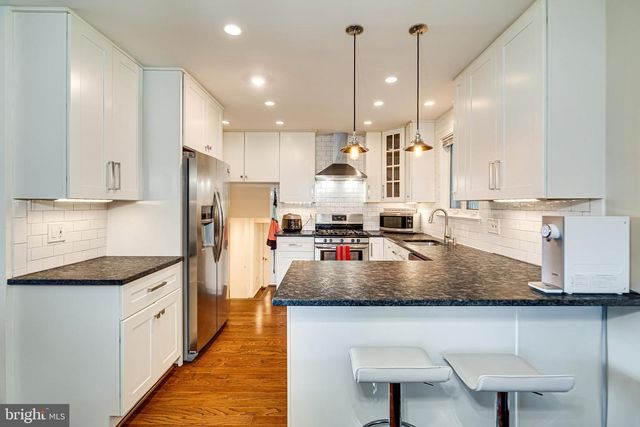 7606 JERVIS ST, Springfield, VA 22151