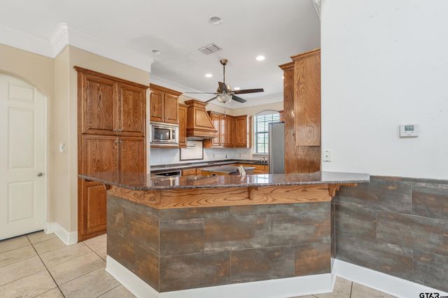 18008 FM 2015, Tyler, TX 75706