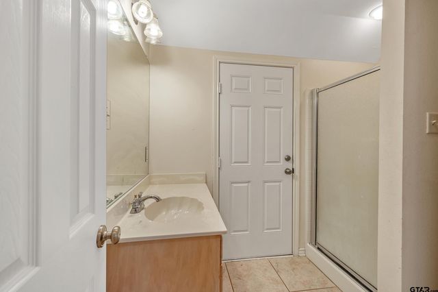 18008 FM 2015, Tyler, TX 75706