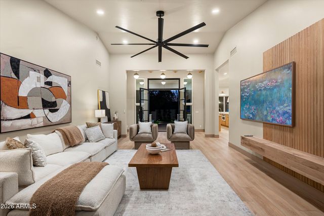 23335 N COUNTRY CLUB Trail, Scottsdale, AZ 85255