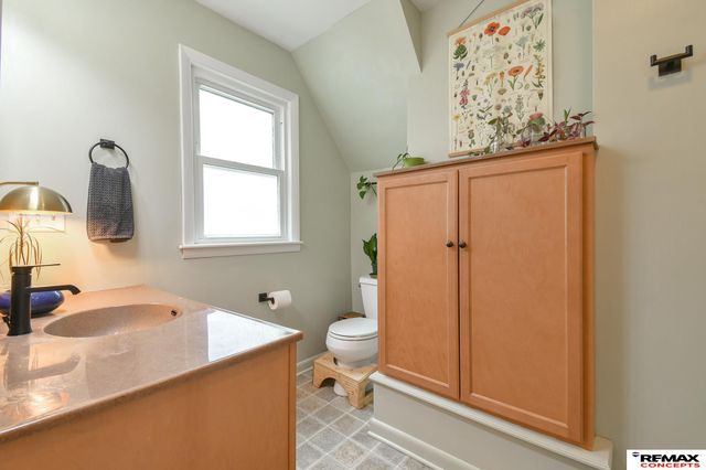 1825 Ryons Street, Lincoln, NE 68502