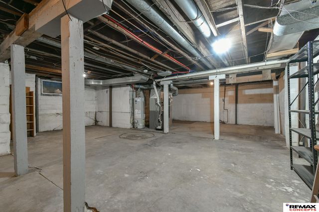 1825 Ryons Street, Lincoln, NE 68502