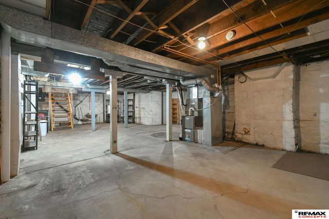 1825 Ryons Street, Lincoln, NE 68502