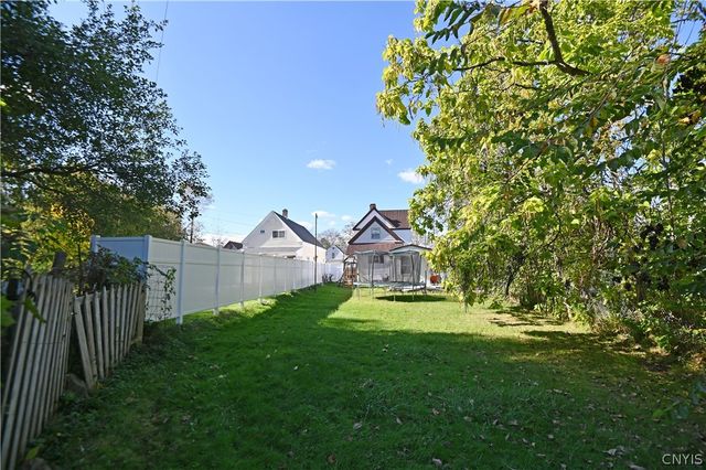 1123 Leeds Street, Utica, NY 13501