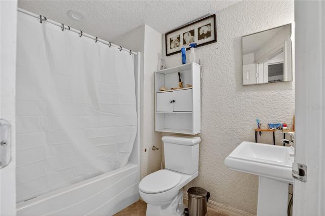 1545 N HIGHLAND STREET, Mount Dora, FL 32757