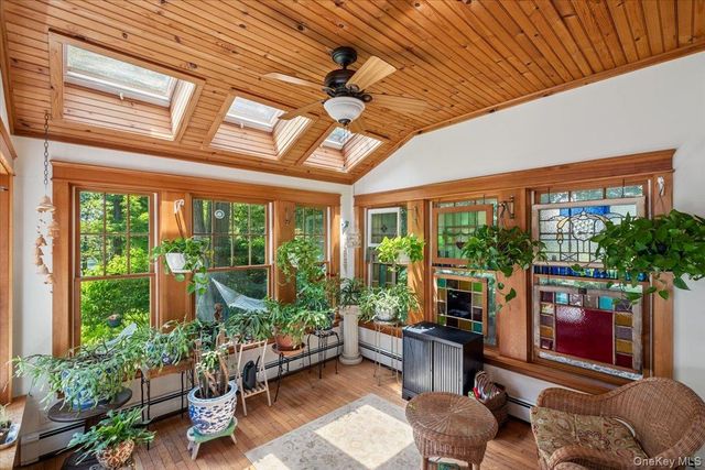 342 Lake Shore Road, Putnam Valley, NY 10579