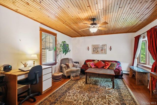 342 Lake Shore Road, Putnam Valley, NY 10579