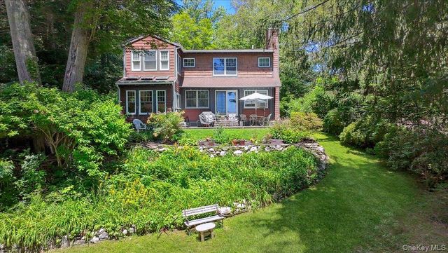 342 Lake Shore Road, Putnam Valley, NY 10579