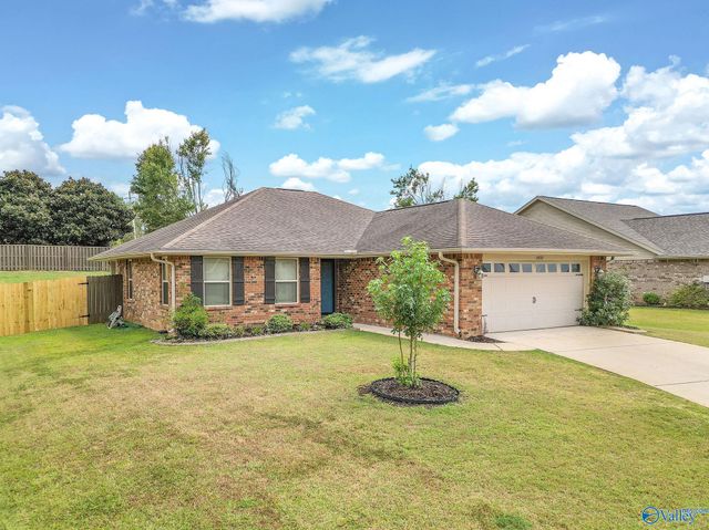 15772 NW Coach House Court, Harvest, AL 35749