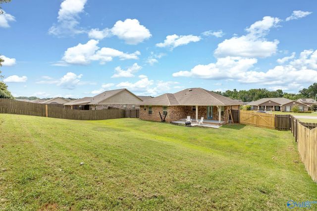 15772 NW Coach House Court, Harvest, AL 35749