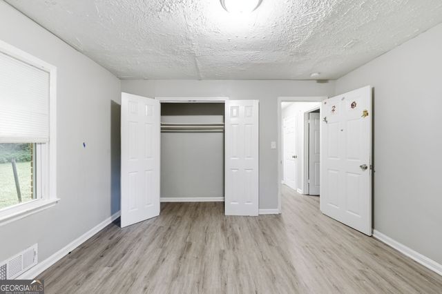 1112 Valley View Road SE, Atlanta, GA 30315