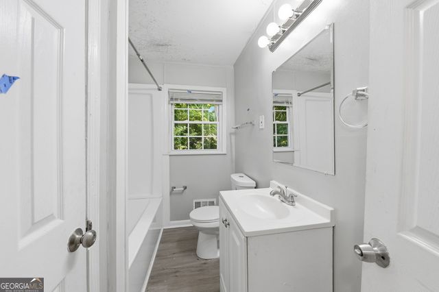 1112 Valley View Road SE, Atlanta, GA 30315