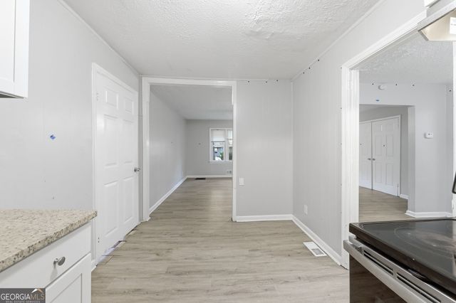 1112 Valley View Road SE, Atlanta, GA 30315
