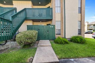 1516 Bay Area Boulevard F9, Houston, TX 77058