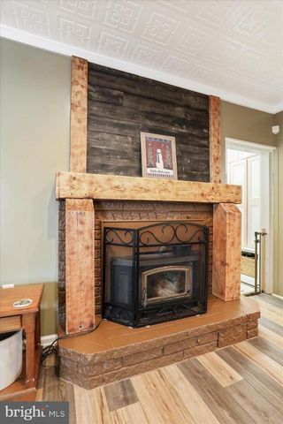 1177 WALKER RD, Chambersburg, PA 17202