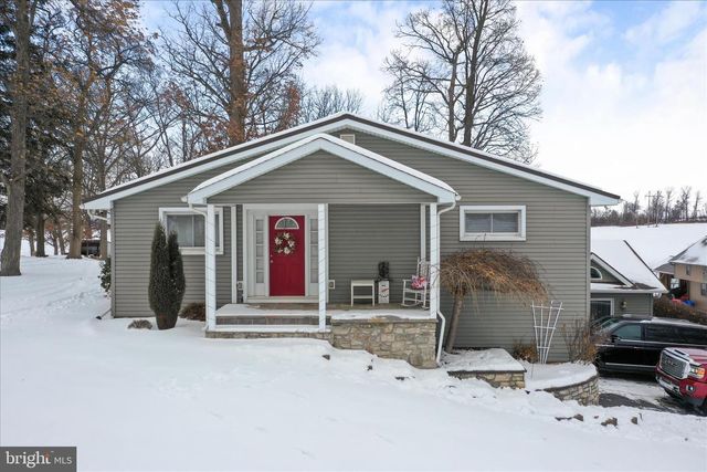 1177 WALKER RD, Chambersburg, PA 17202