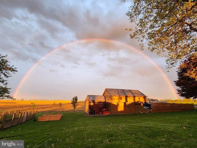 1177 WALKER RD, Chambersburg, PA 17202