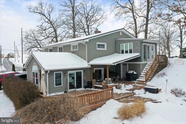 1177 WALKER RD, Chambersburg, PA 17202