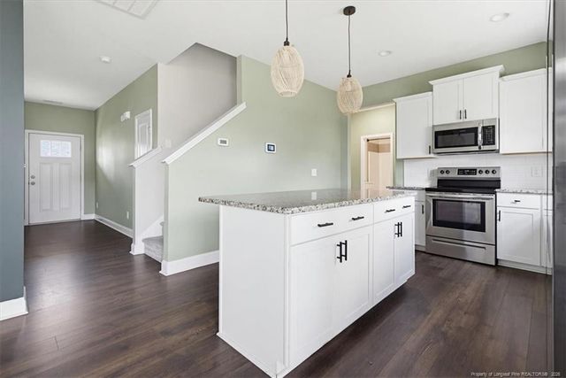 1717 Stackhouse Drive, Fayetteville, NC 28314