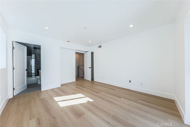 1237 N Orange Drive B, Los Angeles, CA 90038