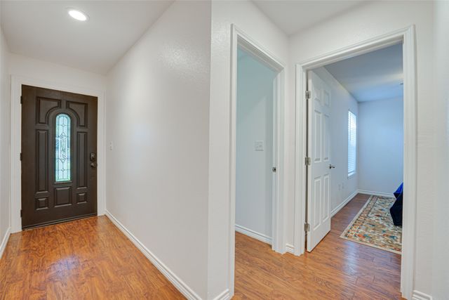 5935 Wall Avenue, Haltom City, TX 76117