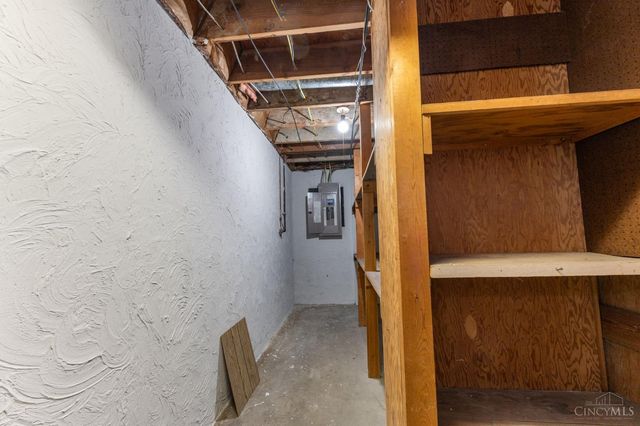 5630 Dry Ridge Road, Colerain Twp, OH 45252