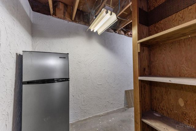 5630 Dry Ridge Road, Colerain Twp, OH 45252