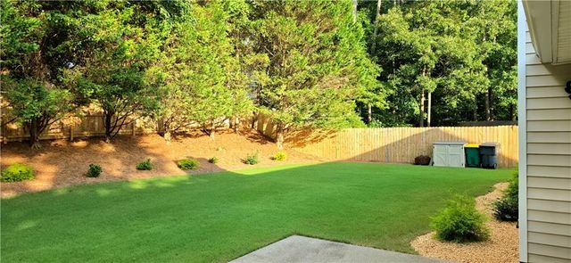 558 Bellingham Drive, Sugar Hill, GA 30518
