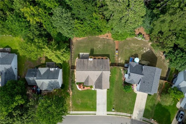 558 Bellingham Drive, Sugar Hill, GA 30518