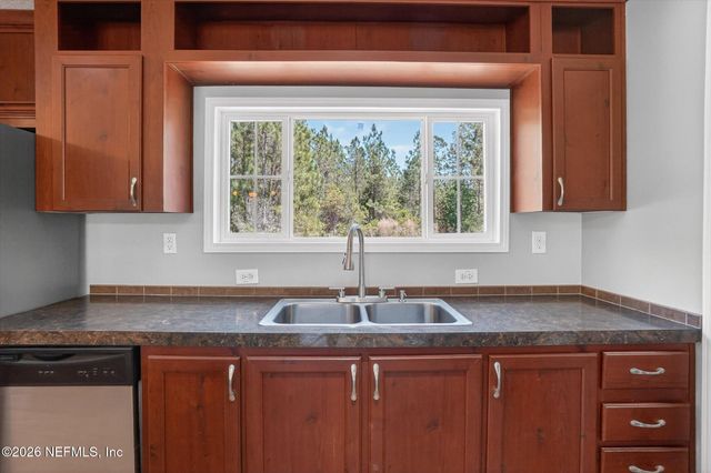 8311 COUNTY ROAD 217, Jacksonville, FL 32234