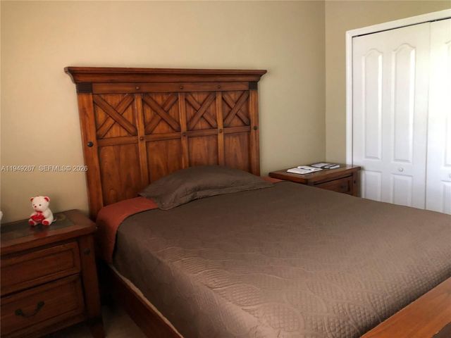 15364 SW 32nd Ter, Miami, FL 33185