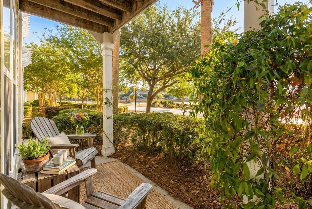 Image 7 of property listing at 3012 Sugarberry Lane, Johns Island, SC 29455