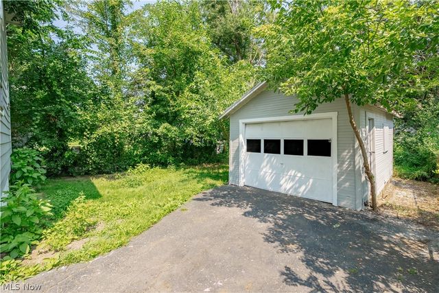 757 Baird Street, Akron, OH 44306