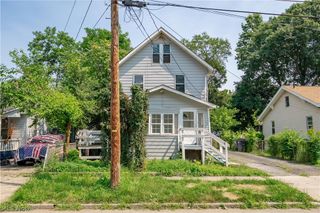 757 Baird Street, Akron, OH 44306