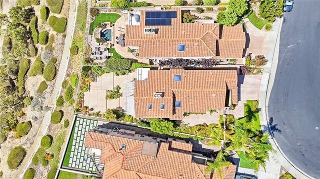 31398 Isle, Laguna Niguel, CA 92677