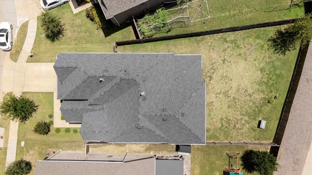 2405 Chapel Oaks Drive, Mckinney, TX 75071