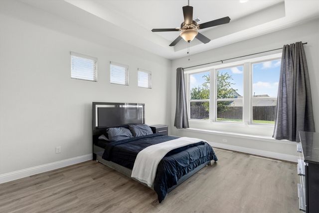 2405 Chapel Oaks Drive, Mckinney, TX 75071