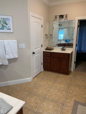3107 Norman Rockwell, Paragould, AR 72450