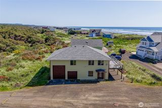 927 Pheasant Run, Westport, WA 98595