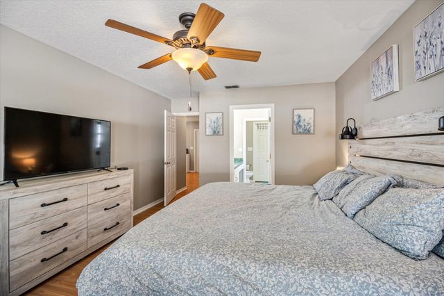 2124 Wood Stork Ave, St Augustine, FL 32084