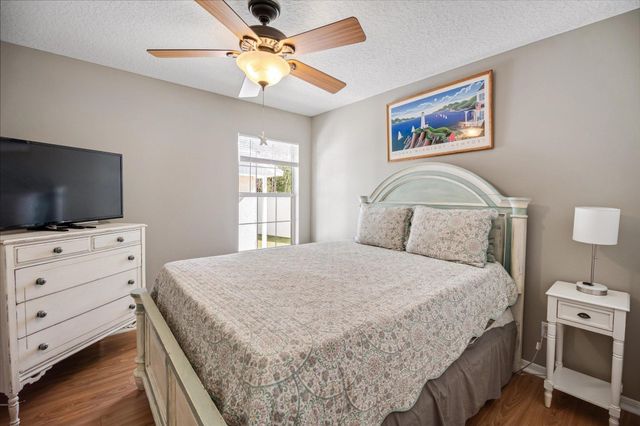 2124 Wood Stork Ave, St Augustine, FL 32084