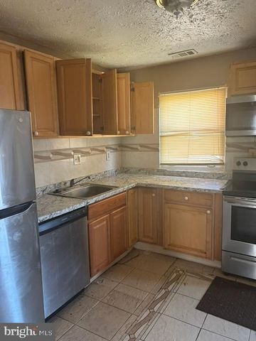 5104 EMO ST, Capitol Heights, MD 20743