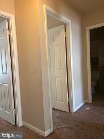 5104 EMO ST, Capitol Heights, MD 20743